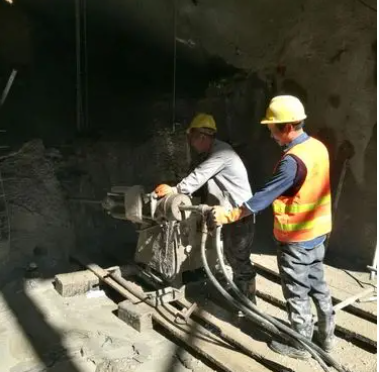 涪陵水下抗分散灌浆料特点 水下不分散注浆料介绍