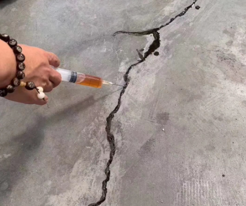 涪陵混凝土裂缝修补技术详解​
